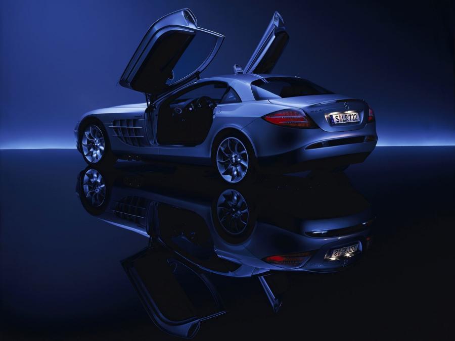  Mercedes-Benz SLR McLaren 2004 года  (фото 172 из 175)